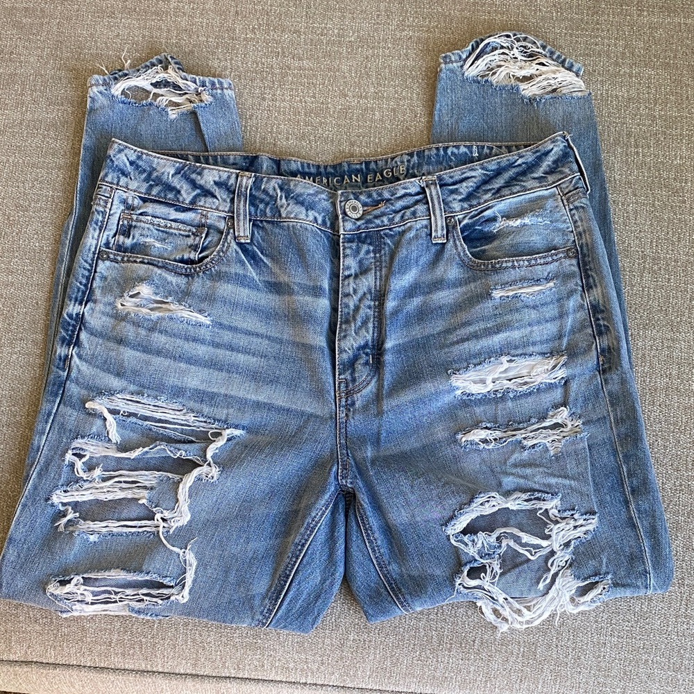 American Eagle Outfitters Tomgirl Jeans